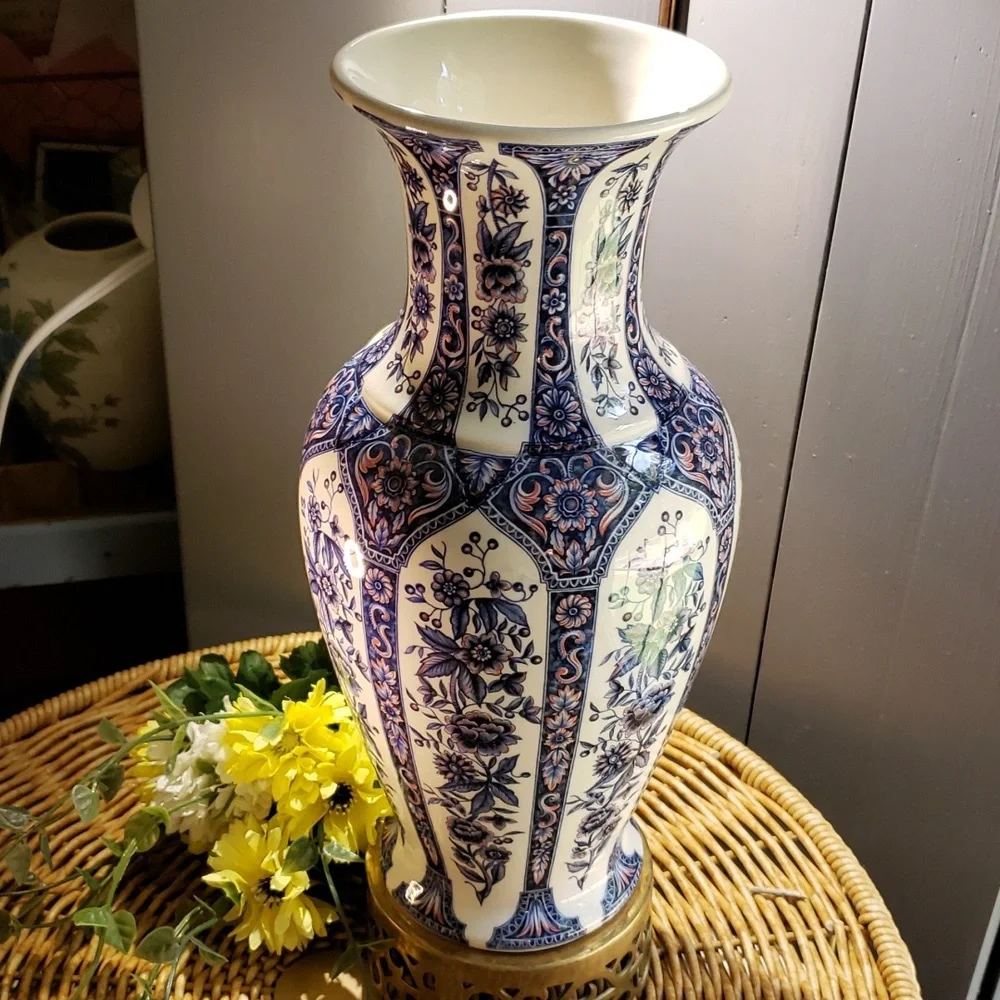 Art Elaboration vase 12in blue and white home Decor